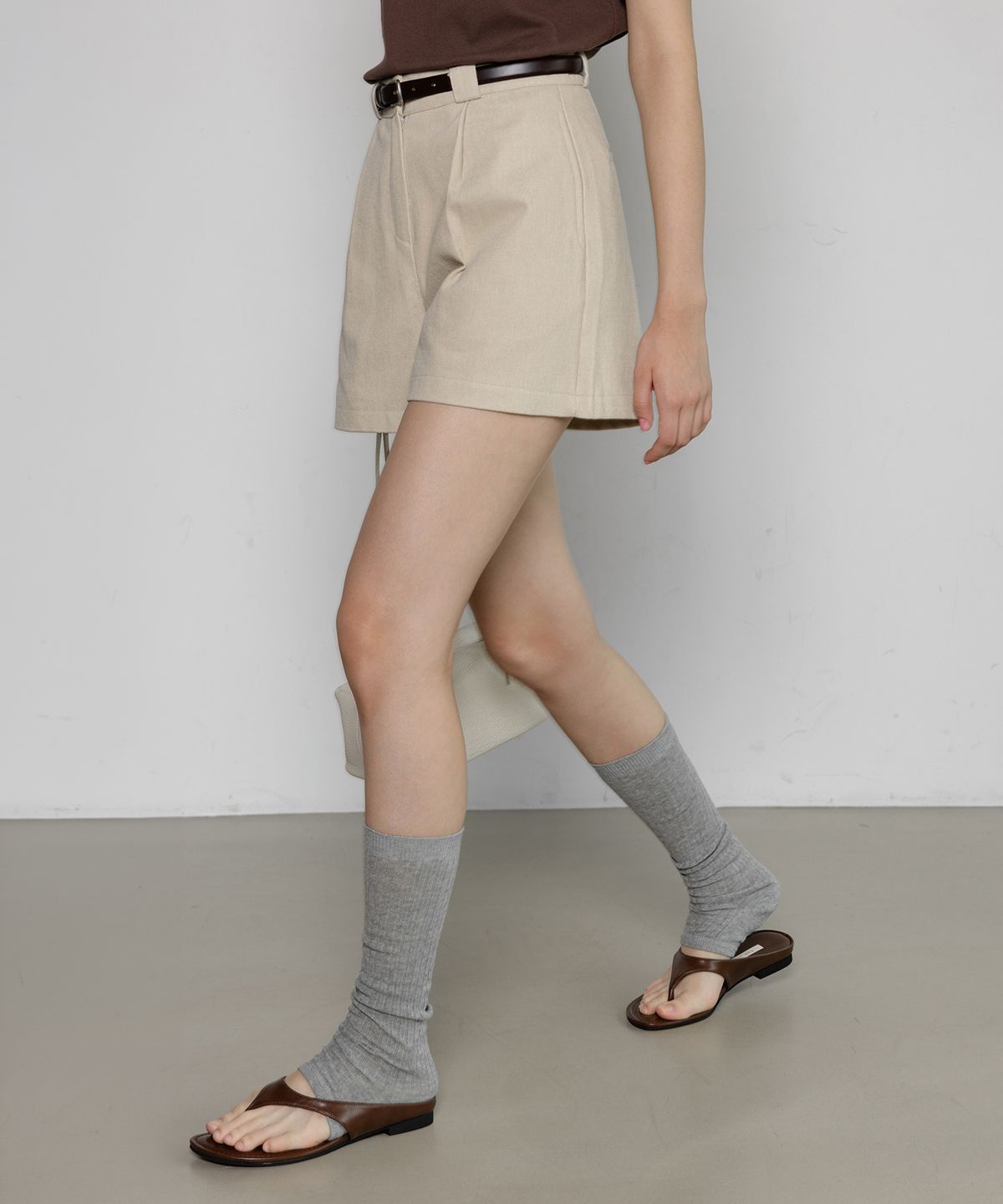 논앤논(NON AND NON) CLASSIC PINTUCK COTTON HALF PANTS(Warm-touch)_NFPT6544 (아이보리)