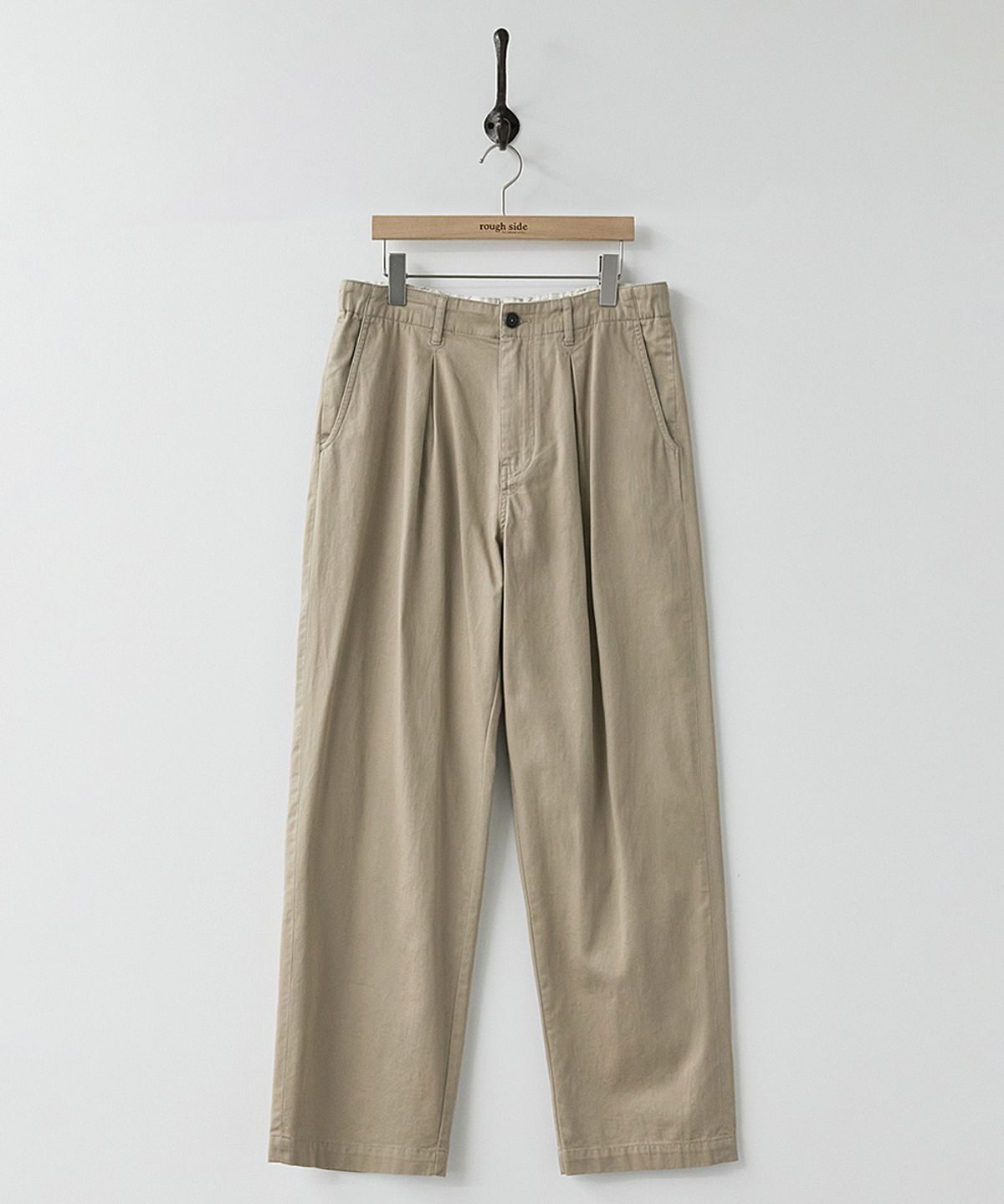 러프사이드(ROUGHSIDE) Box Pleat Pants Beige