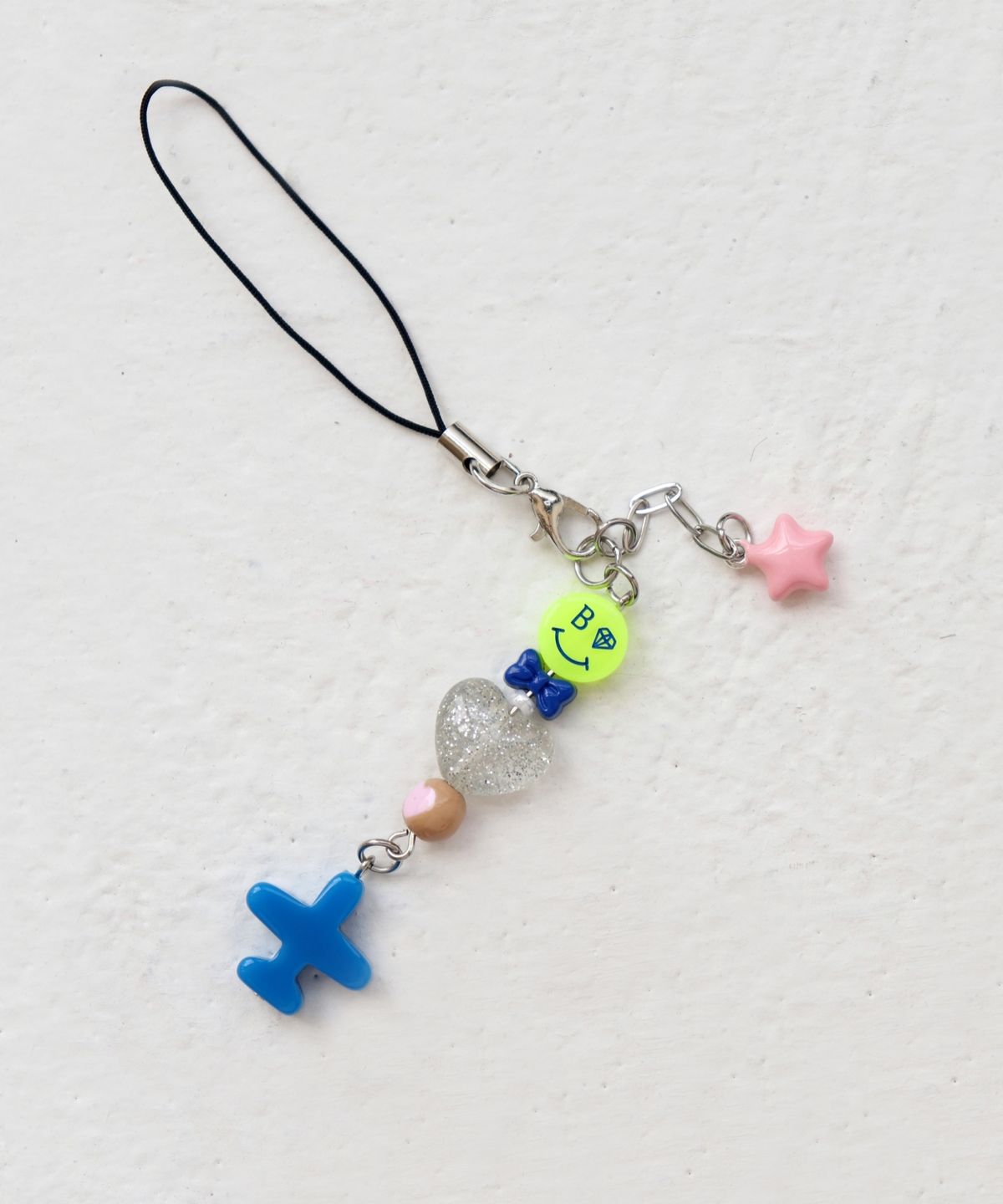 봉보(BONBEAU) Acrylic smile & airplane phone charm strap 아크릴 스마일 앤 비행기 폰참 비즈 핸드폰 키링