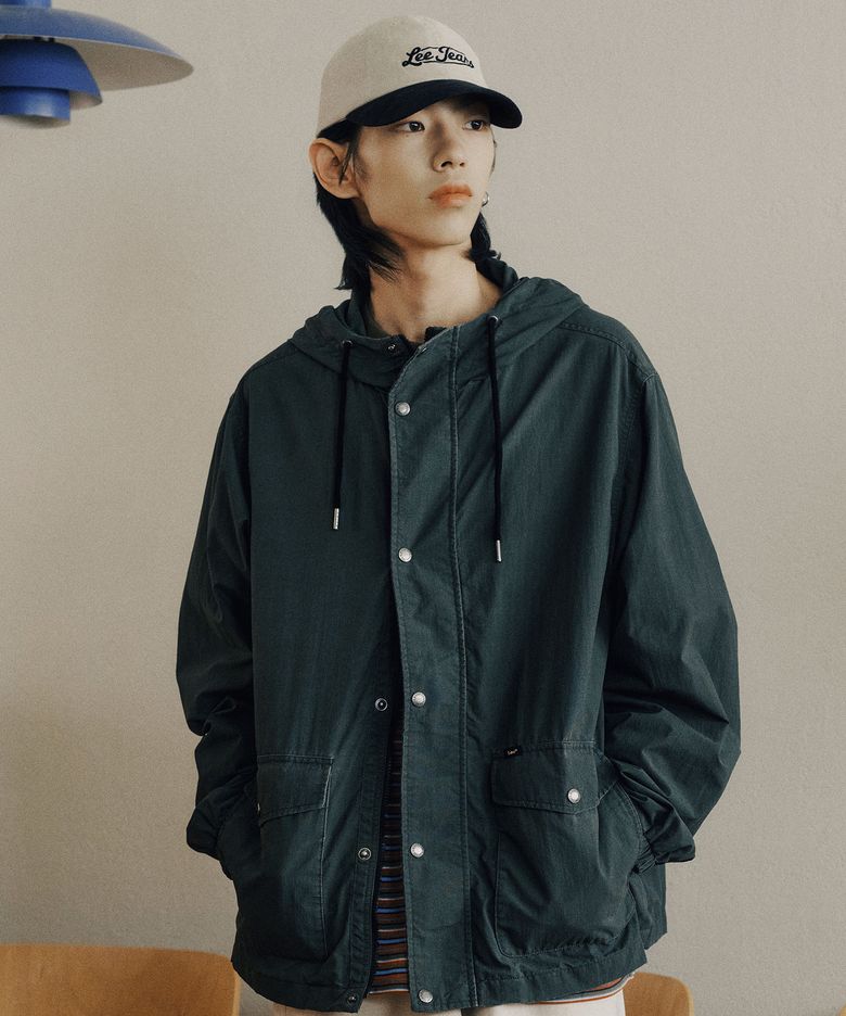 유틸리티 윈드브레이커 올리브