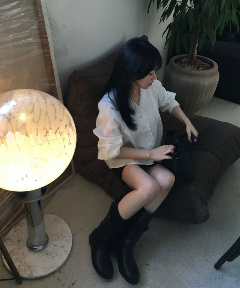 콜마르 코튼 프릴 블라우스_Offwhite