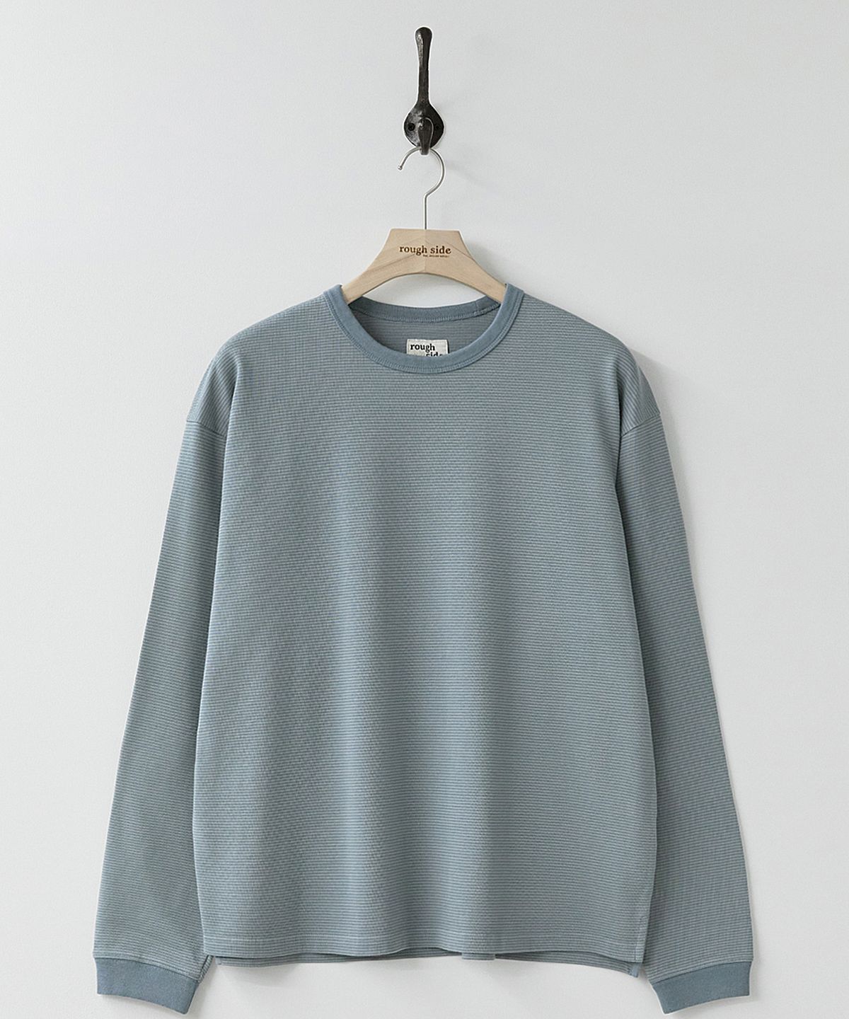 러프사이드(ROUGHSIDE) Fine Stripe Long Sleeve Dusty Blue