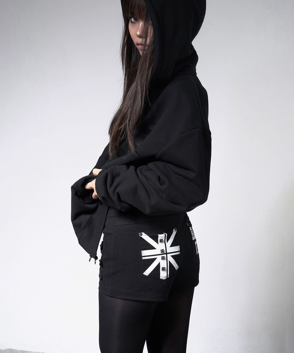 팬시클럽(FANCY CLUB) 배드걸 마이크로 숏츠 (BLACK) F26ZD469