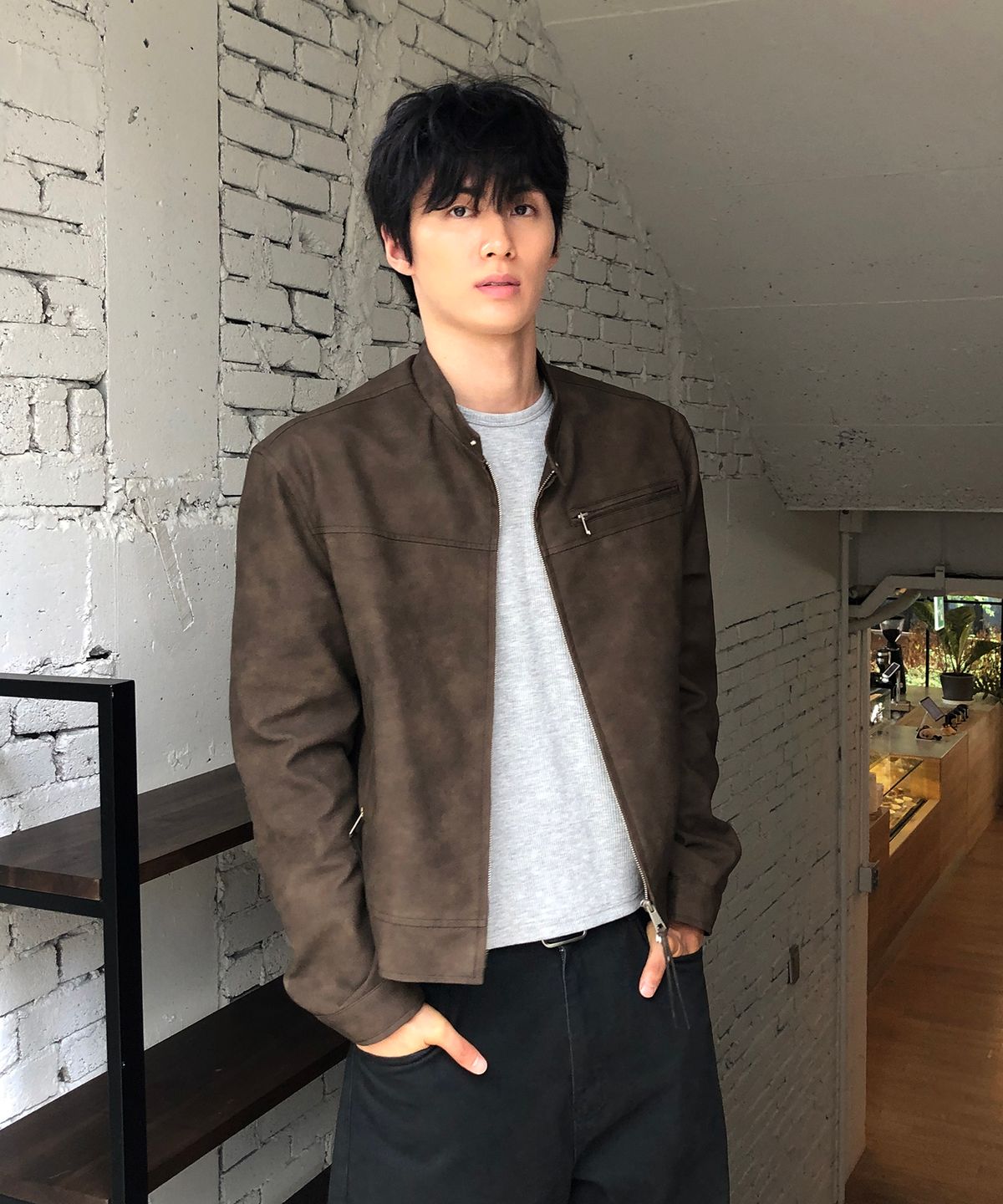 데이(THEY) 스웨이드 레더 바이커 자켓_BROWN