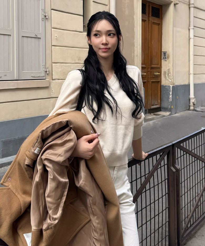 카디스 울 캐시미어 V넥 풀오버_Ivory