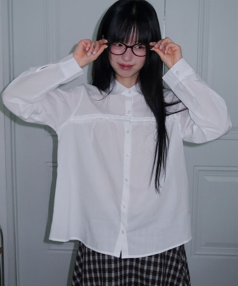프릴 디테일 라운드 카라 오픈 세미 오버핏 긴팔 셔츠 블라우스_2COLOR