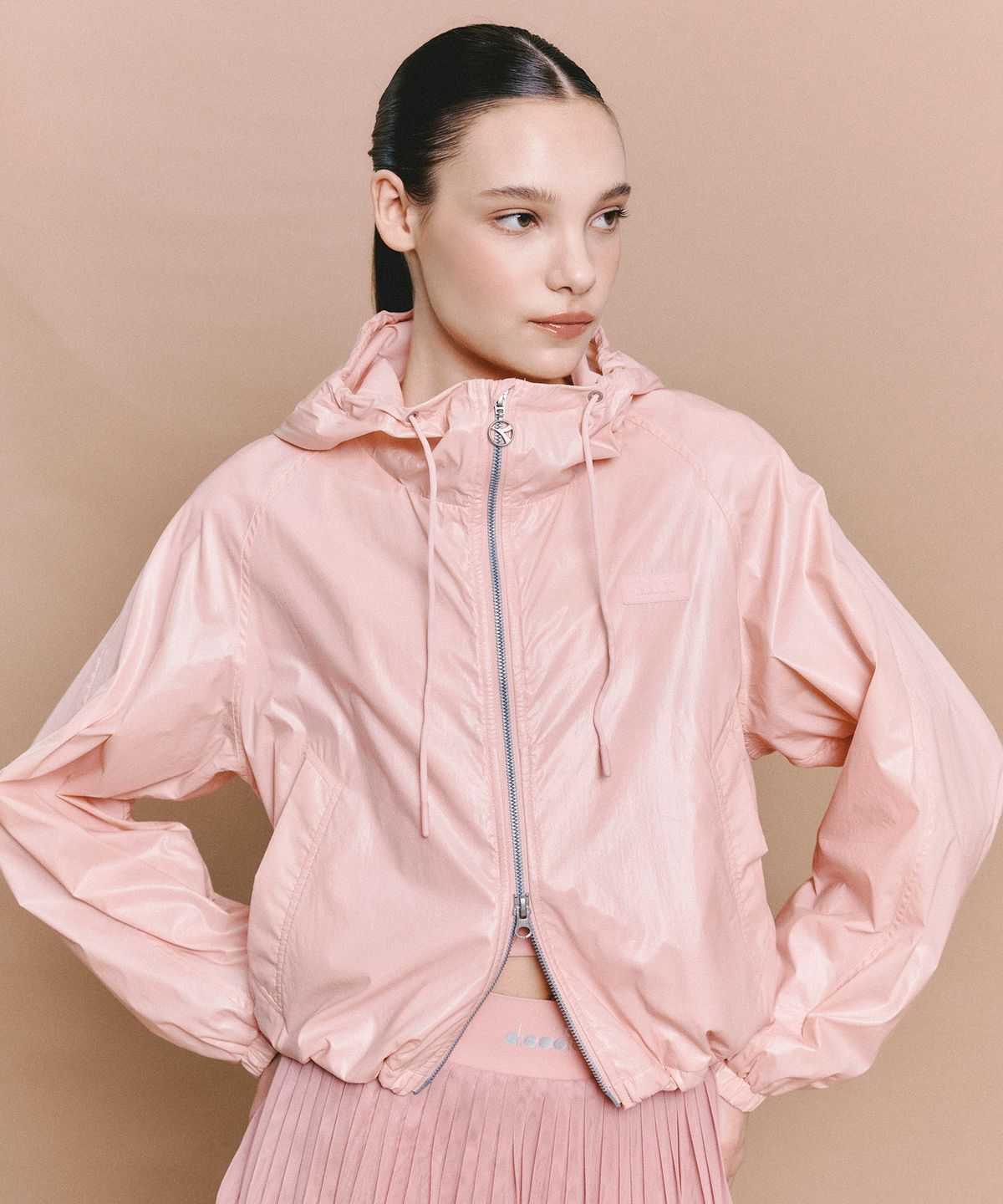 디아도라(diadora) 브라이트 후드 자켓 우먼 PINK