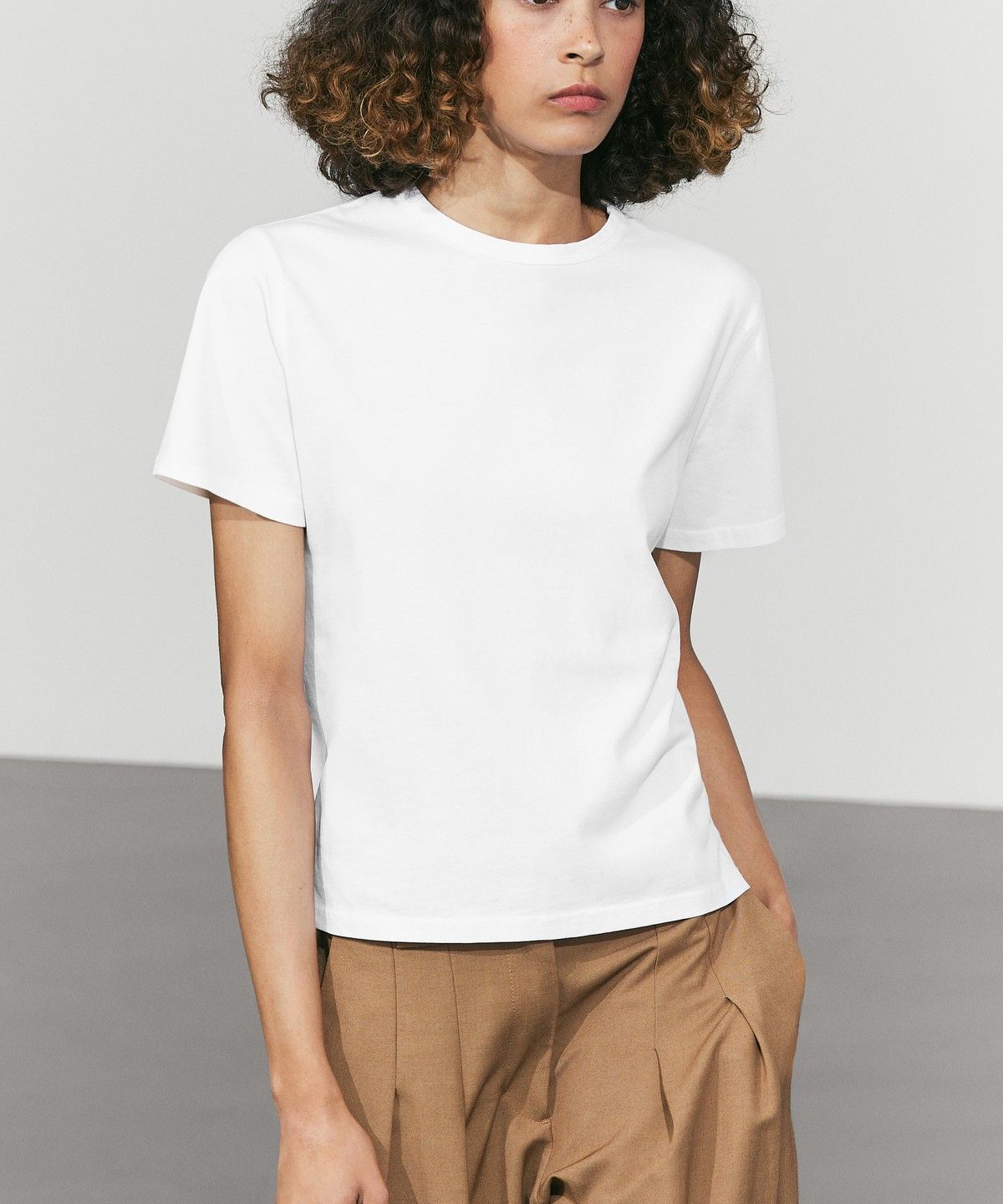 마시모두띠(MASSIMO DUTTI) 100% 면 반팔 티셔츠
