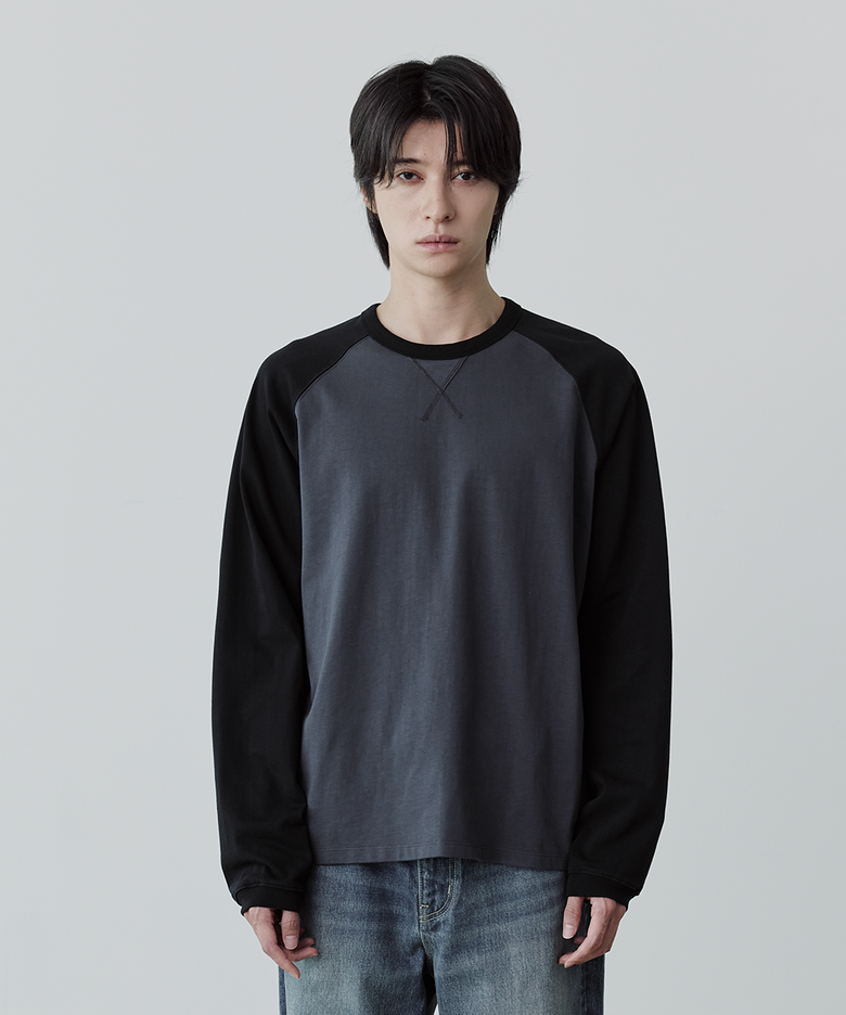 GUSSET RAGLAN L/S T-SHIRT [CHARCOAL]