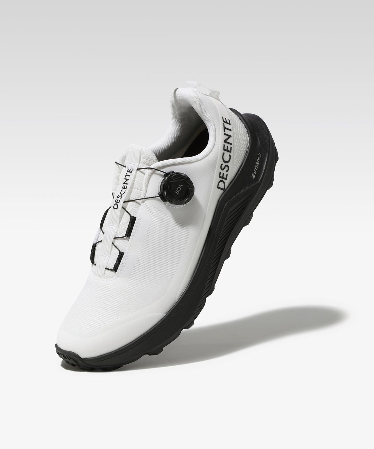 데상트(DESCENTE) 쏘맷 V2 BOA® 화이트 SR313RRN82