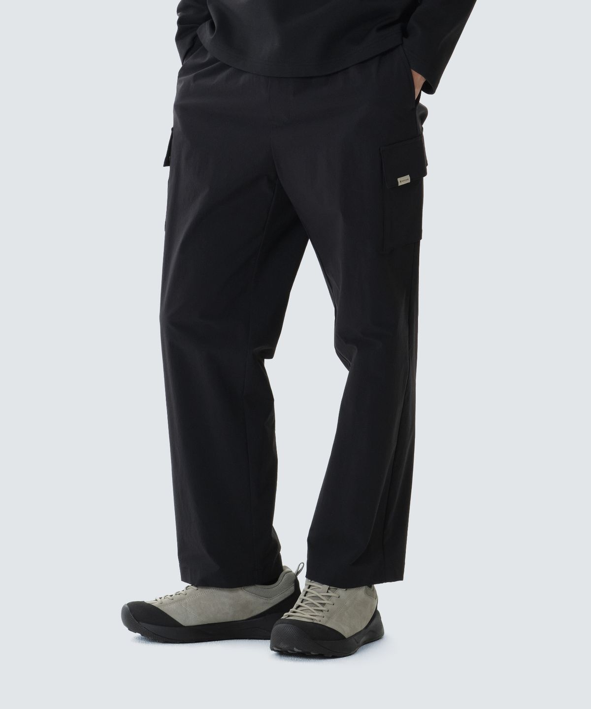 스노우피크 어패럴(SNOWPEAK APPAREL) 루트 카고 스트레이트 팬츠 (S26FMRPT64) Black