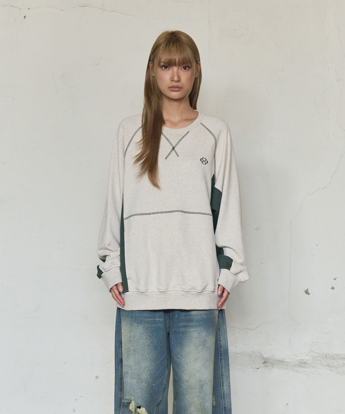 논타입(NONTYPE) UNION LINE RAGLAN SWEATSHIRT (OATMEAL)