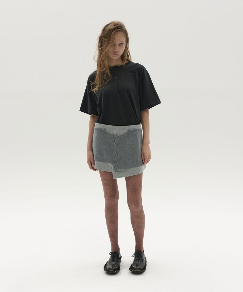 FRONT-BUTTON KNIT SKIRT (GREY)