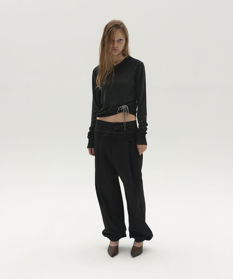 FRAYED V-NECK KNIT TOP (DARK GREY)