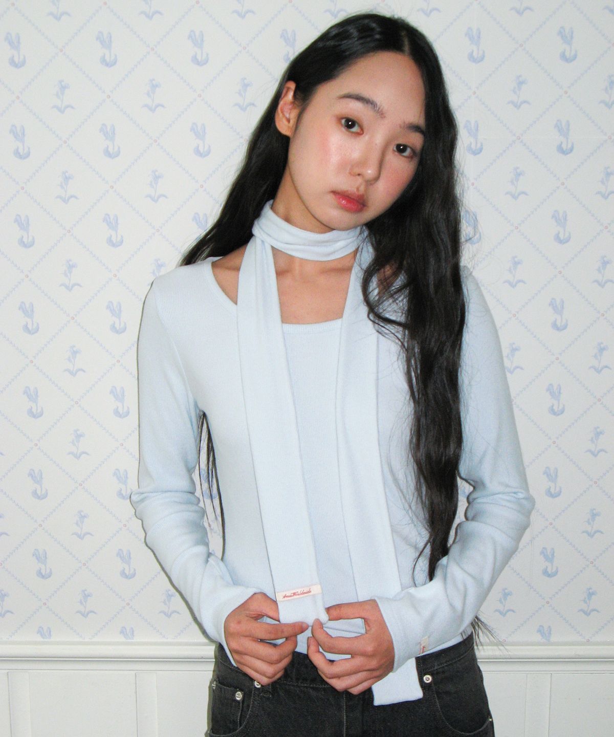 아메스 월드와이드(AMES-WORLDWIDE) CLASSIC SCARF LS TEE SKY BLUE