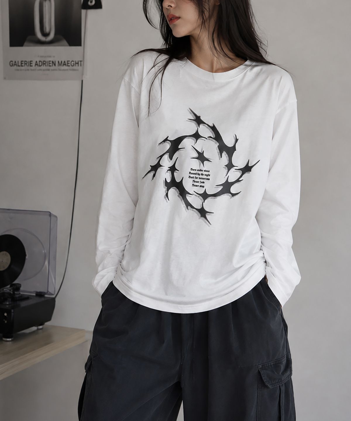 도톤(DOTON) THORN HALO LONG SLEEVE (White)