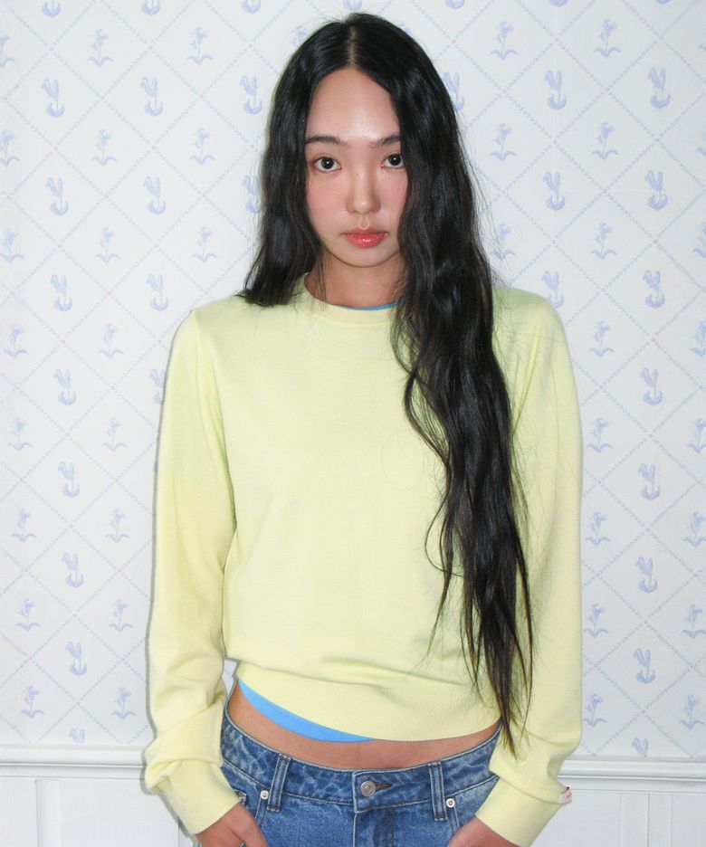 CLASSIC REGULAR U NECK KNIT YELLOW