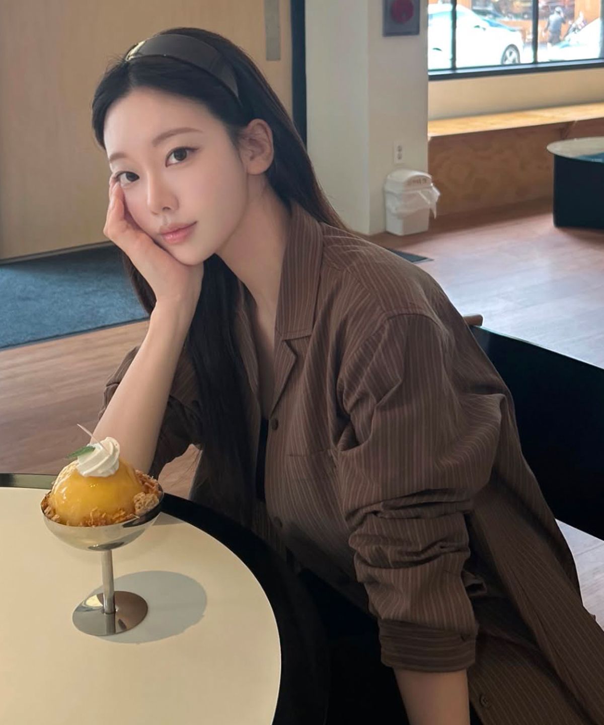 엽페(YUPPE) 투 포켓 버튼 셔츠_브라운
