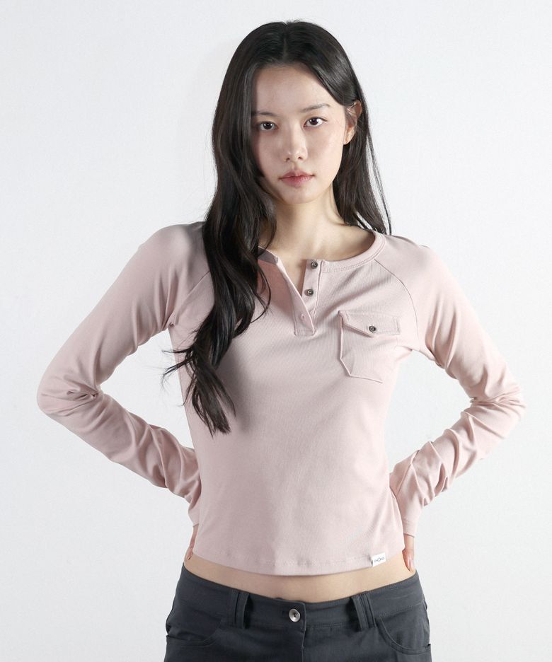 포켓 헨리넥 레글런 롱슬리브 페일 핑크