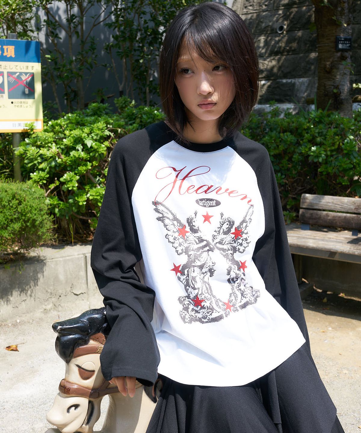 라티젠(LARTIGENT) L27 HEAVEN RAGLAN T-SHIRT(BLACK)