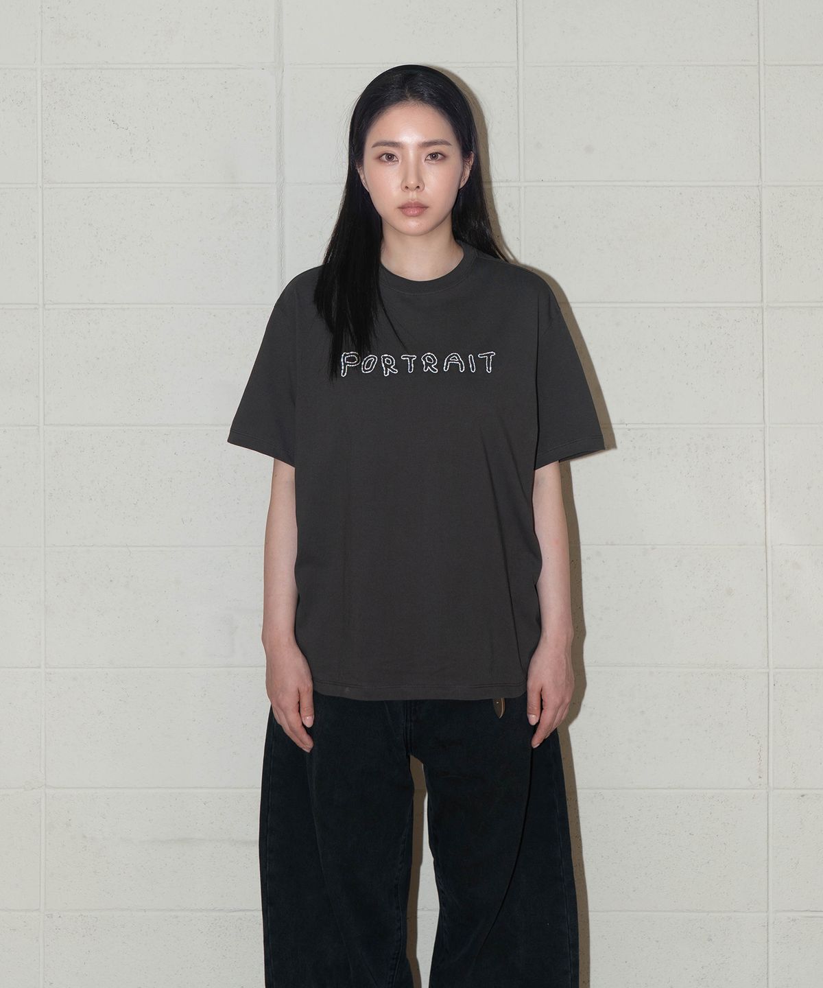 그라프트맨(GRAFTMEN) GRAFTING PORTRAIT TEE / CHARCOAL