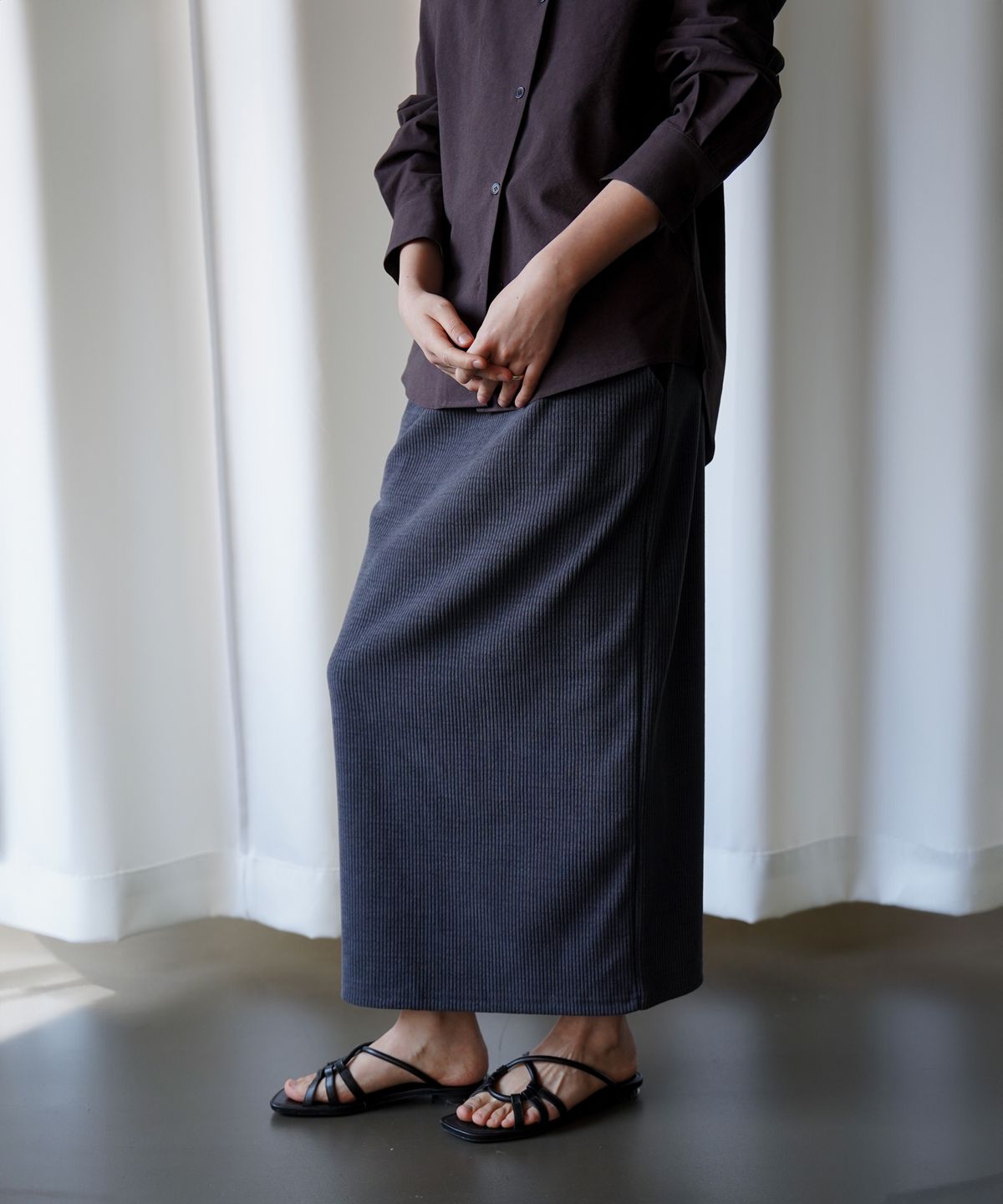 오수(OSU) OSU Comfort long Skirt, charcoal