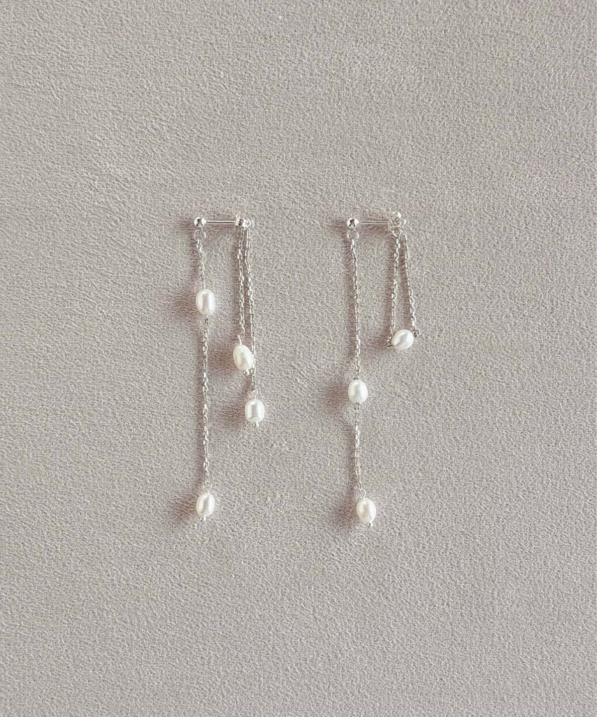 오시에르(osier) Pearl Veil Earrings