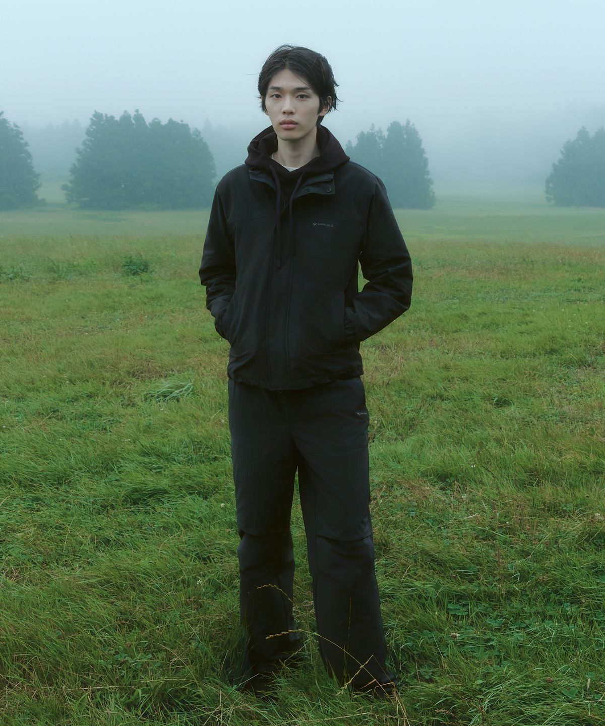 스노우피크 어패럴(SNOWPEAK APPAREL) 캠프 드라이 와이드 팬츠 (S26FMFPT60) Dark Charcoal