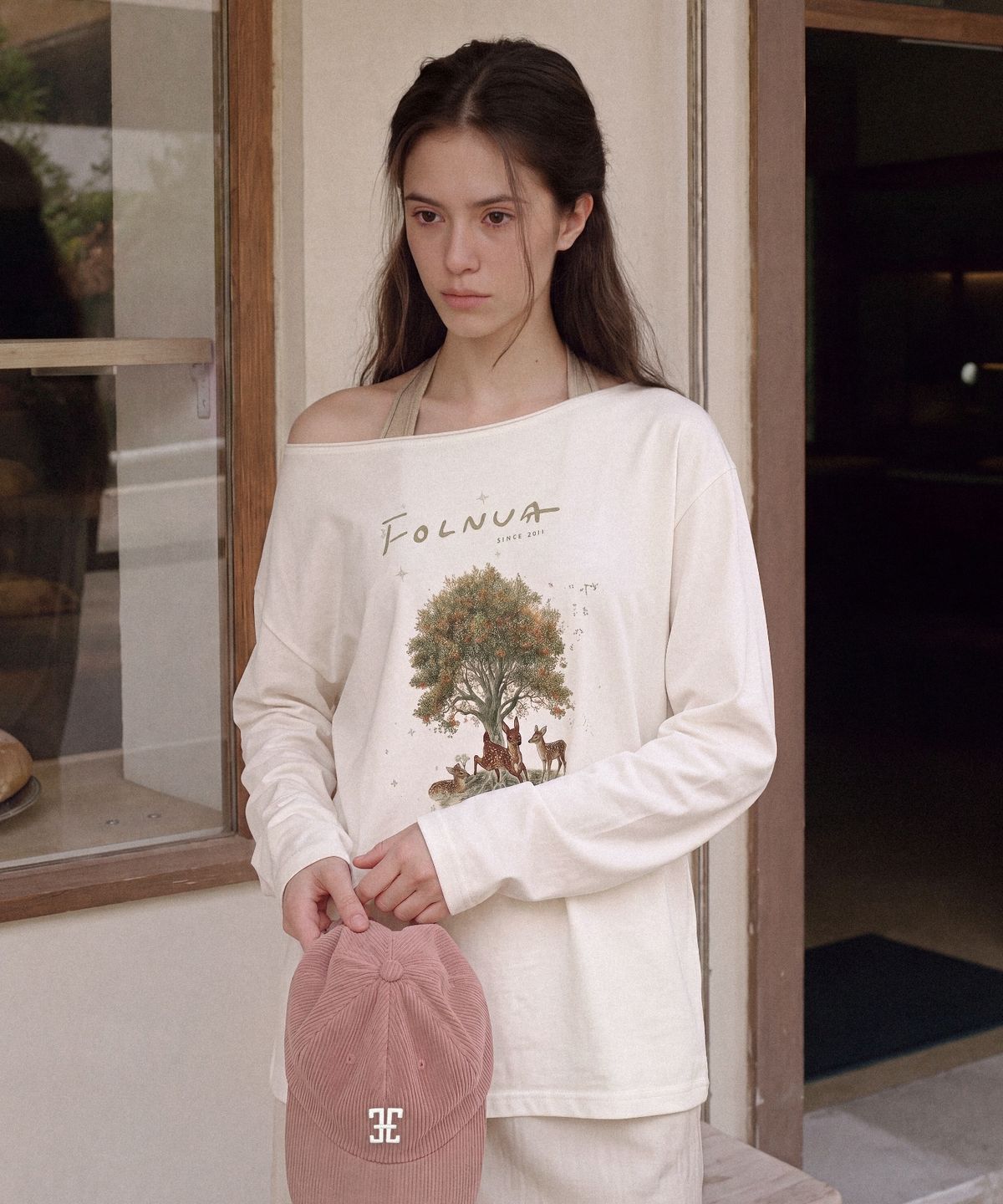 폴뉴아(FOLNUA) CERF OFF SHOULDER LONG SLEEVE (IVORY)