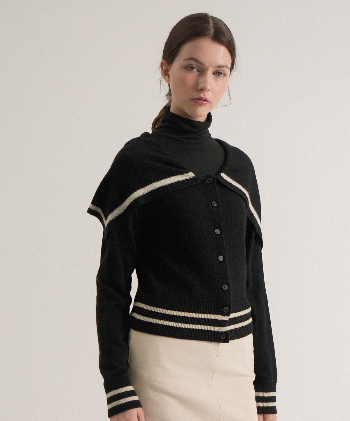 블레티(VLETI) Wool Calla Slim Knit Cardigan (Black)