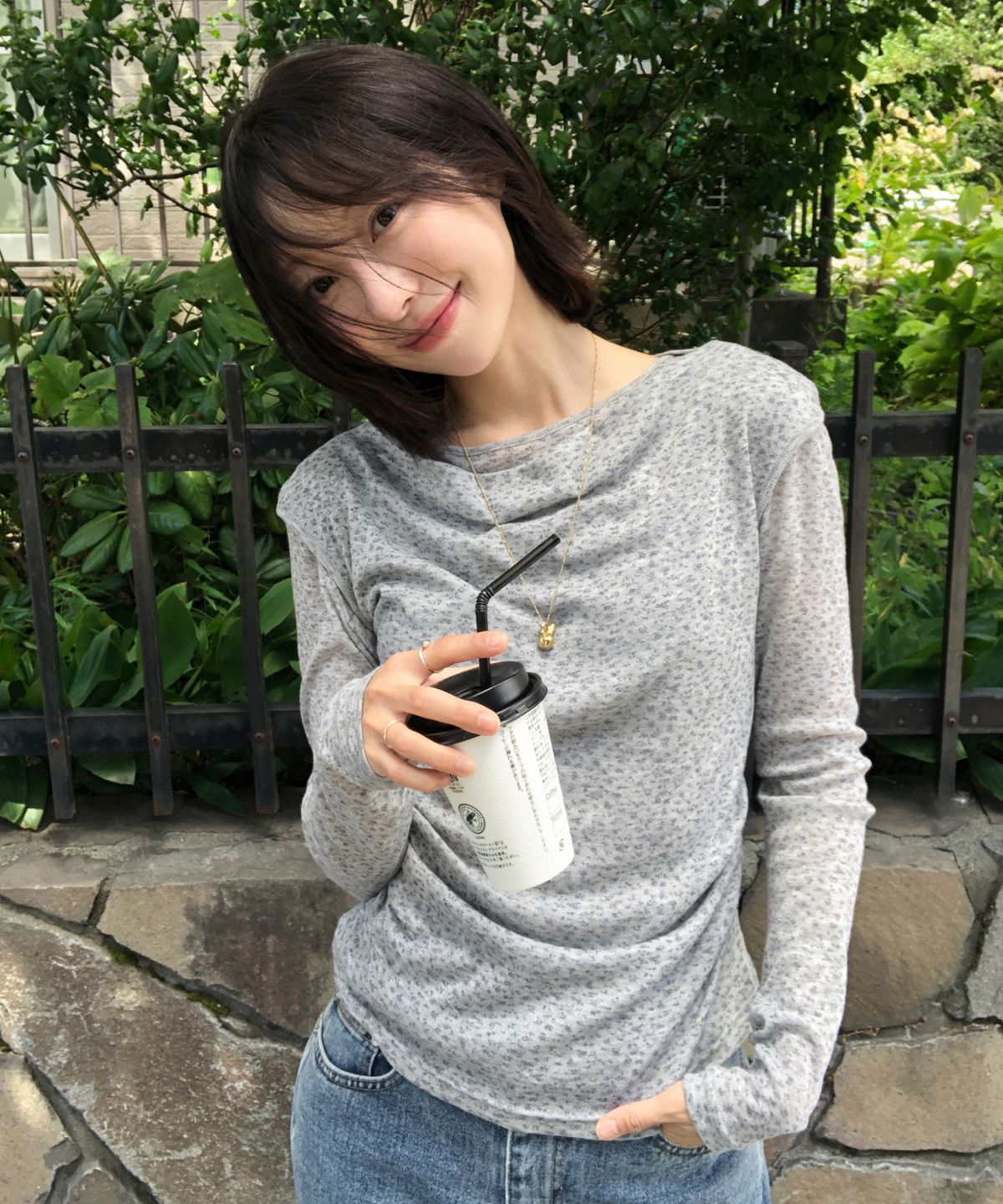 토아베(TOAVE) Flower Draped Layered Tee Set (Gray)