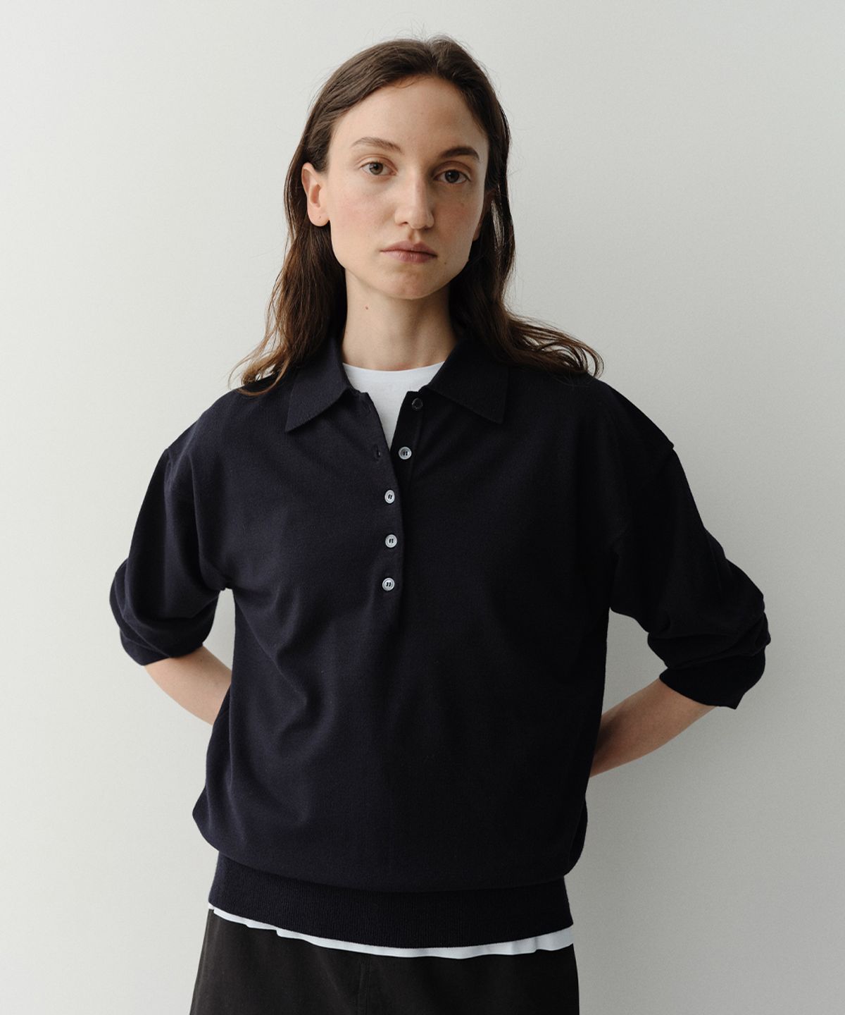 이아(EAAH) DENNY COLLAR KNIT TOP (NAVY)