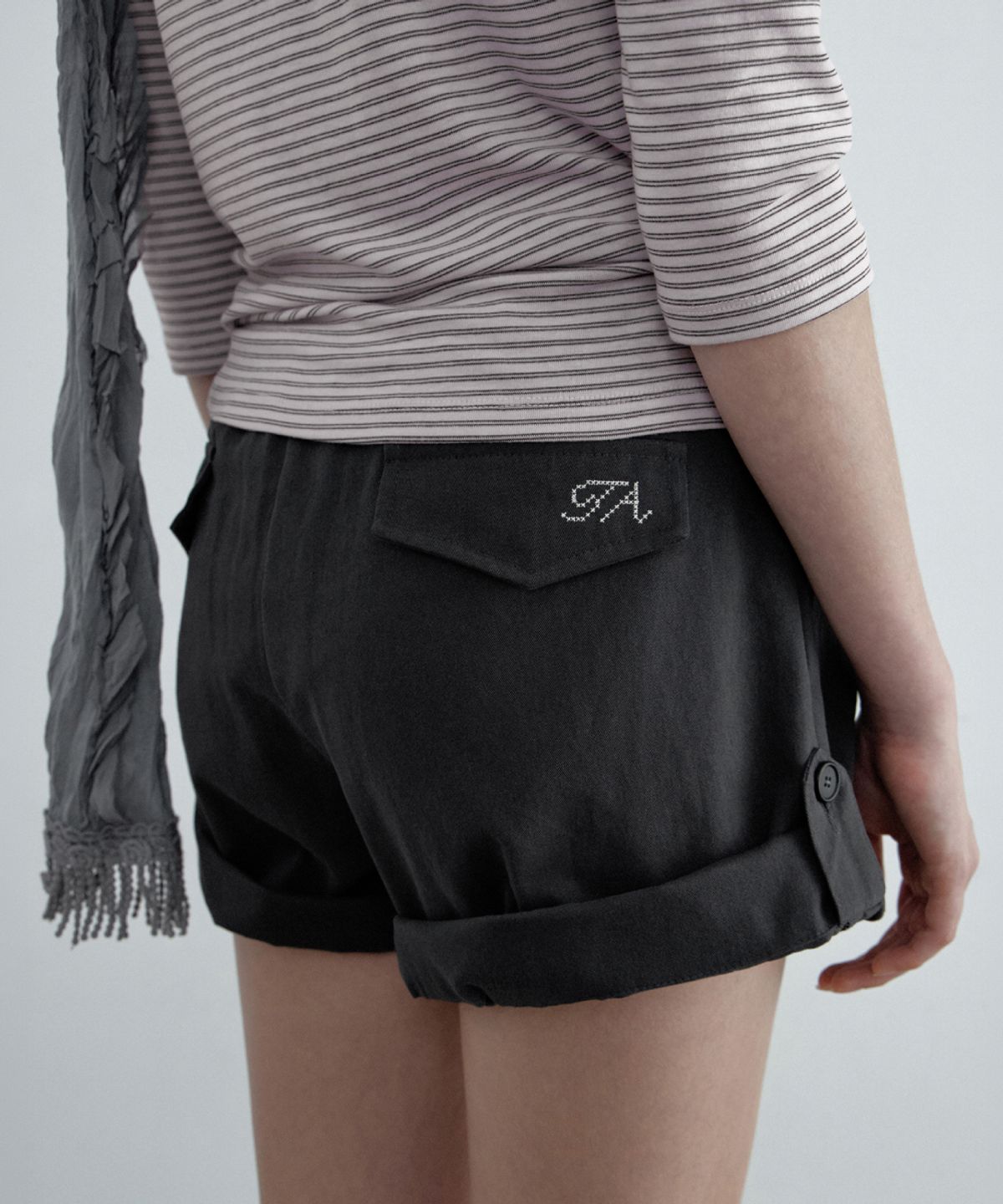 토아베(TOAVE) Roll-Up Cotton Half Pants (Charcoal)