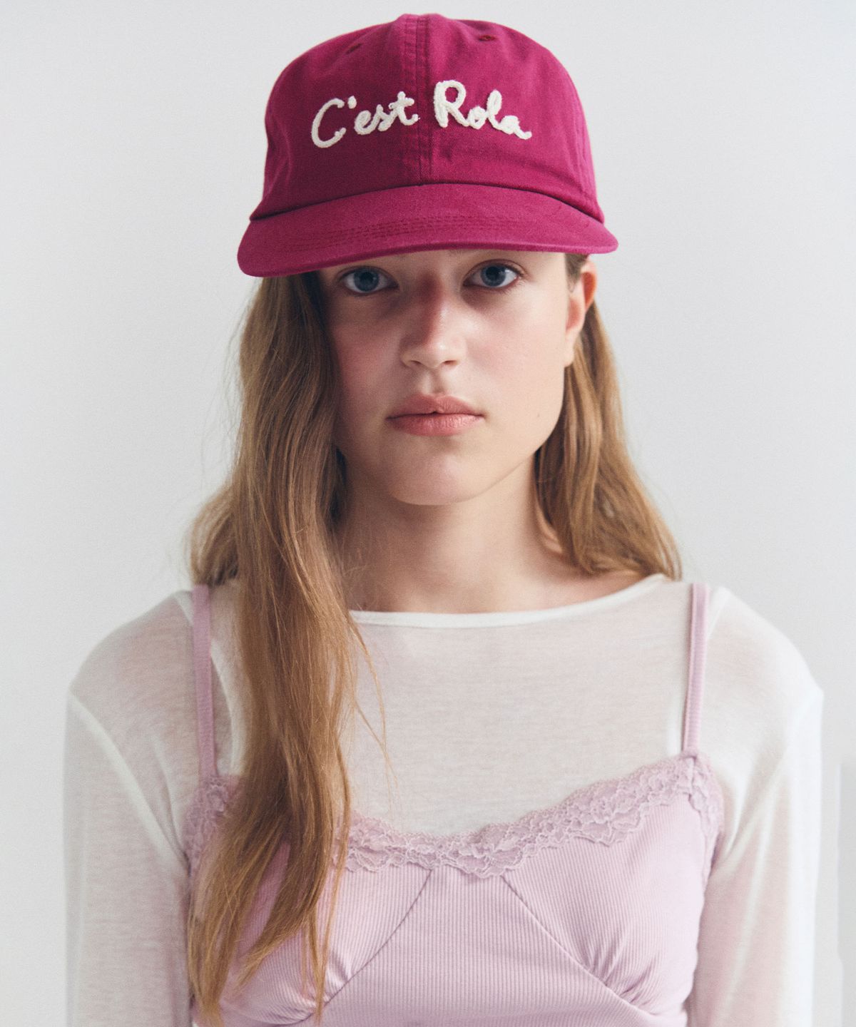 로라로라(ROLAROLA) CEST ROLA BALL CAP BURGUNDY