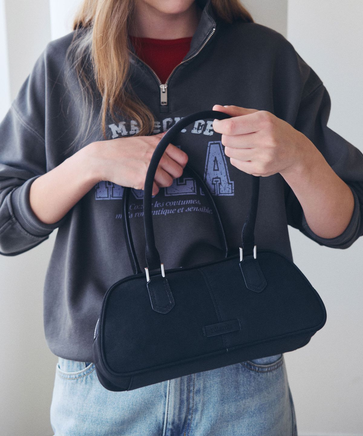로라로라(ROLAROLA) BAGUETTE BAG BLACK