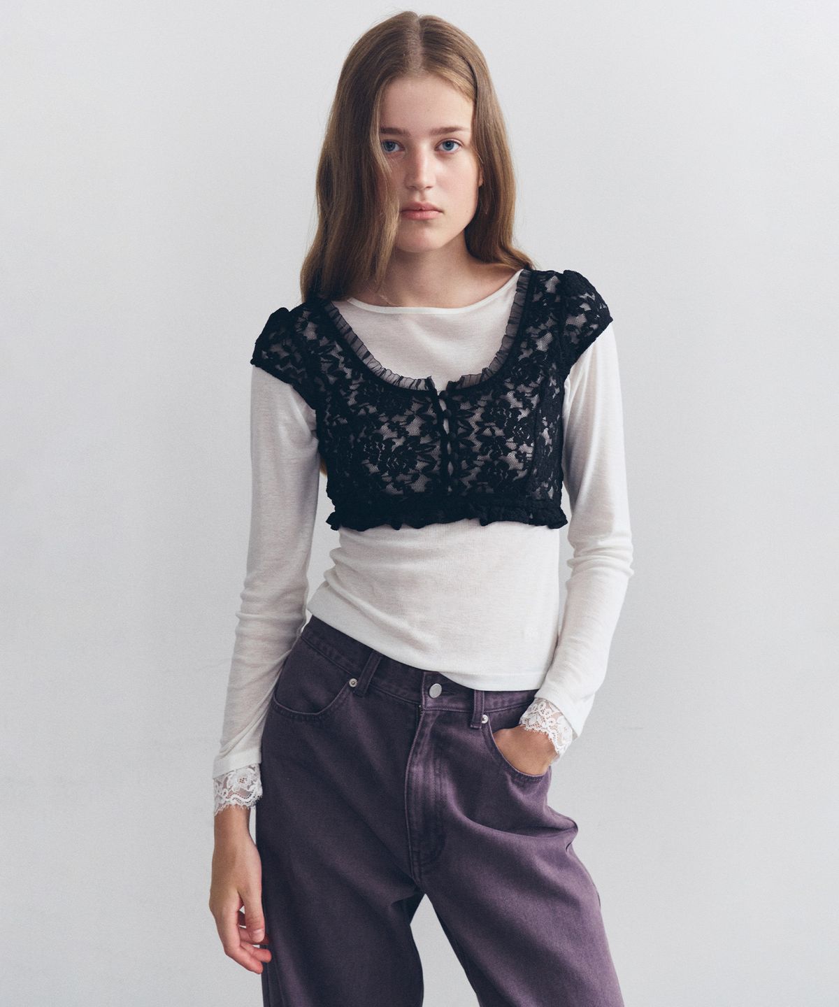 로라로라(ROLAROLA) CAP SLEEVE LACE BUSTIER BLACK