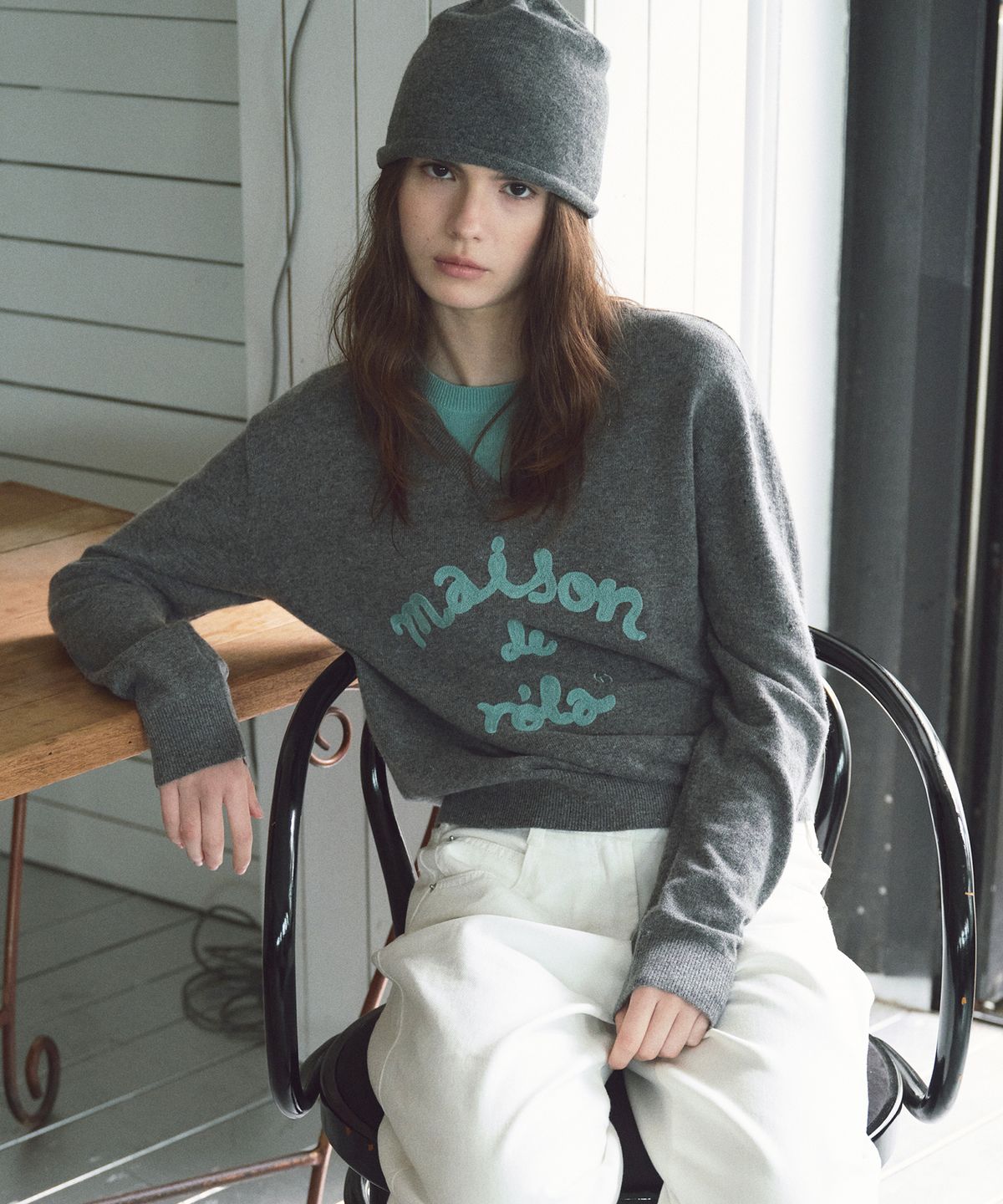 로라로라(ROLAROLA) MAISON DE ROLA EMBROIDERY LAYERED KNIT GY+MT