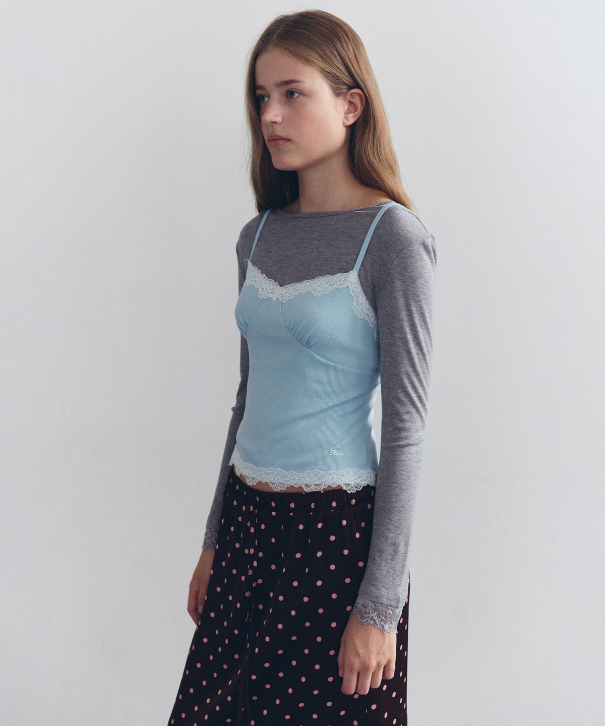 로라로라(ROLAROLA) LACE SLIP TOP L/BLUE