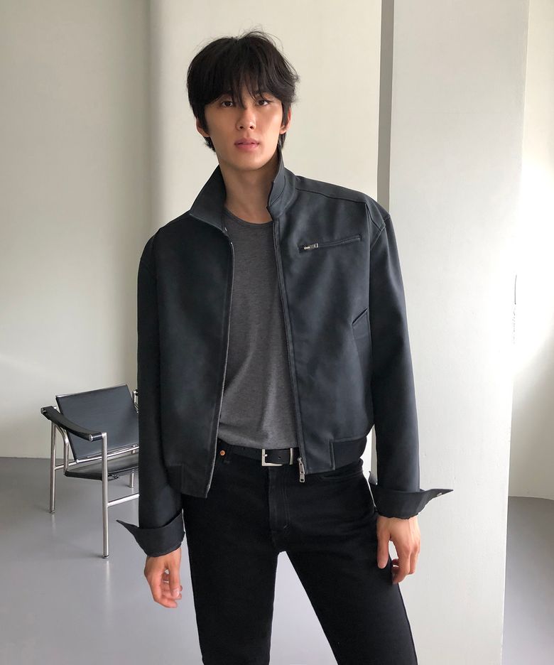 스웨이드 레더 카라 블루종 자켓_BLACK