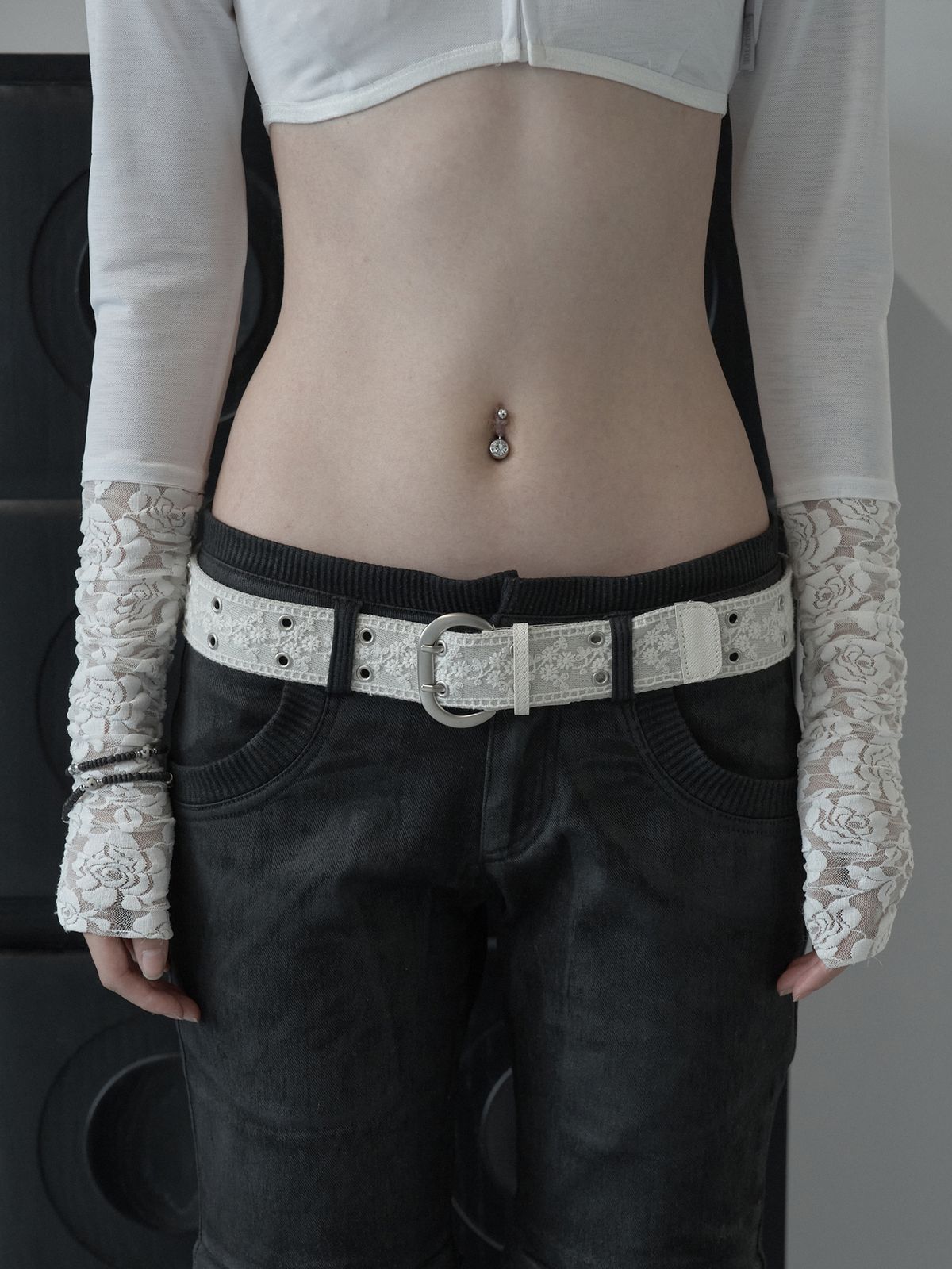 피넛루프(PEANUT LOOP) Lace Double Eyelet Webbing Belt Ivory