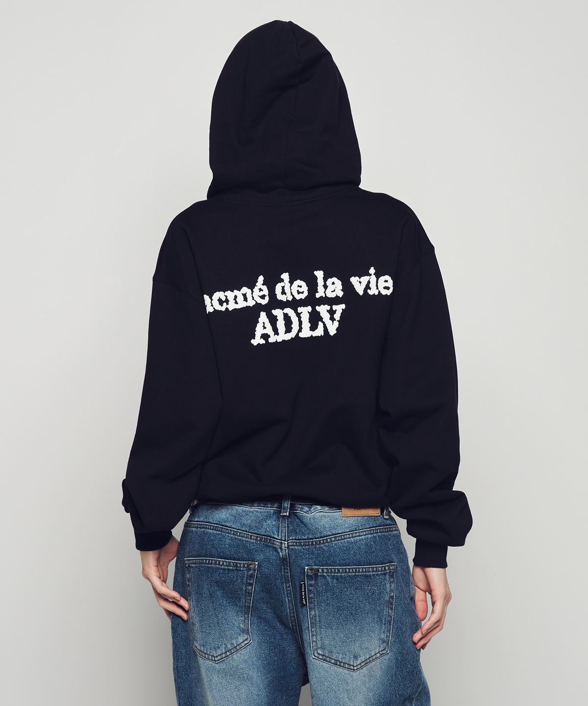 아크메드라비(ACME DE LA VIE) BUMPING BASIC LOGO HOODIE
