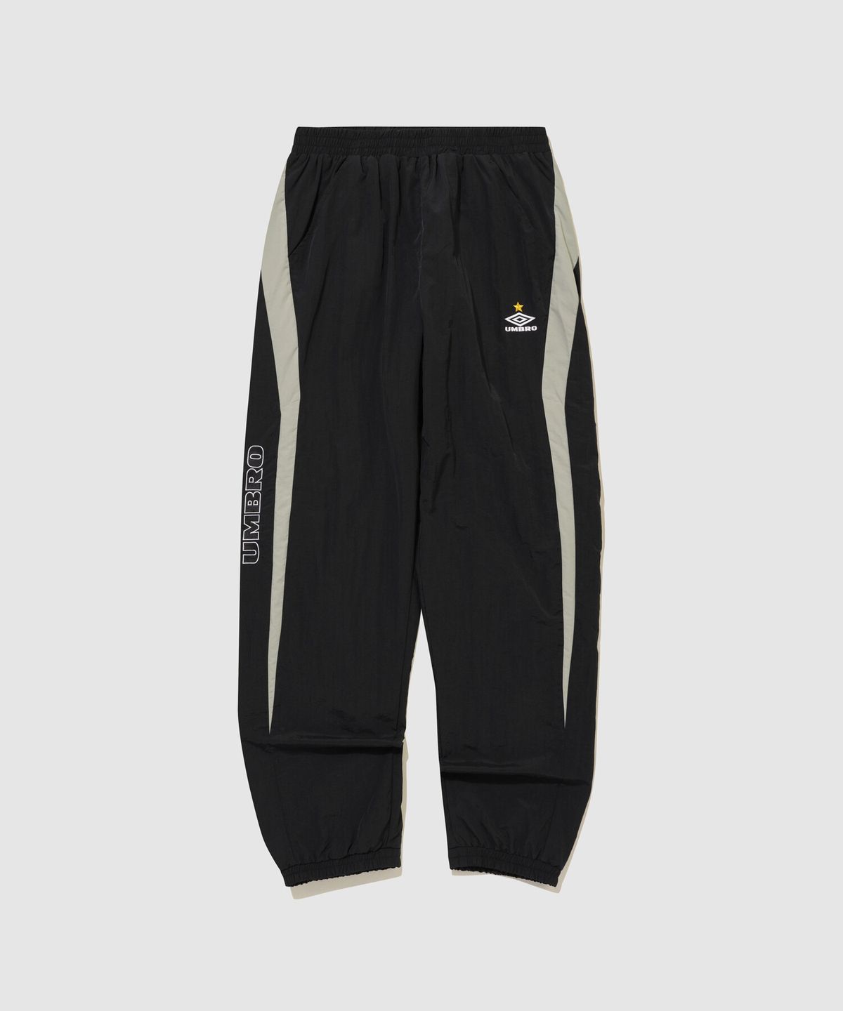 엄브로(UMBRO) NQ 릴렉스 트랙 팬츠 블랙 UR311CPT81