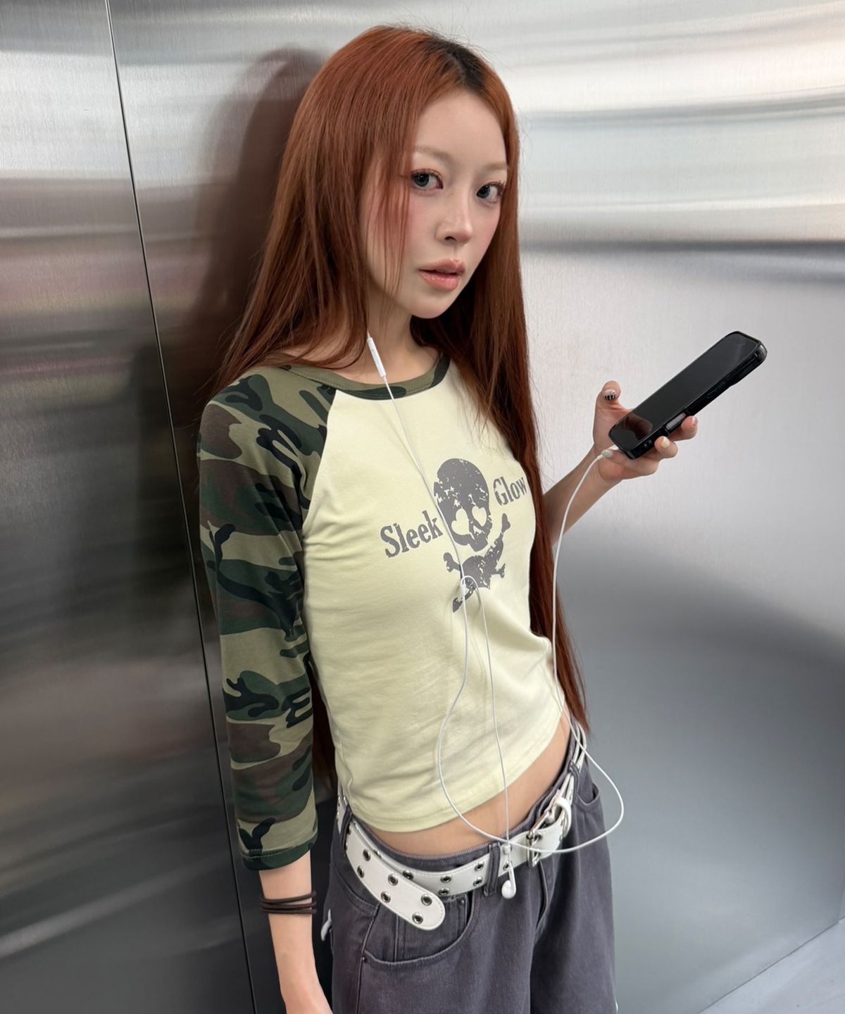 슬릭글로우(SLEEKGLOW) 빈티지 스컬 래글런 티셔츠[레몬]