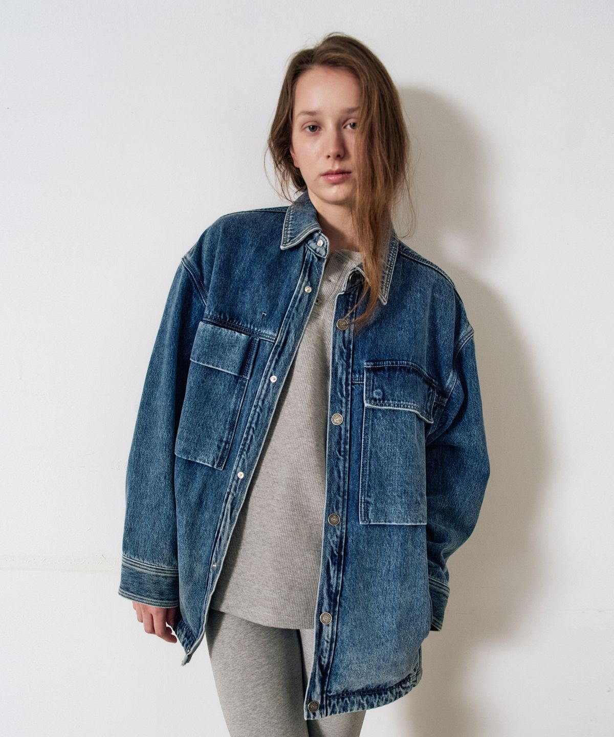 이지오 우먼(EZIO WOMEN) W Hidden Denim Shirket_Blue