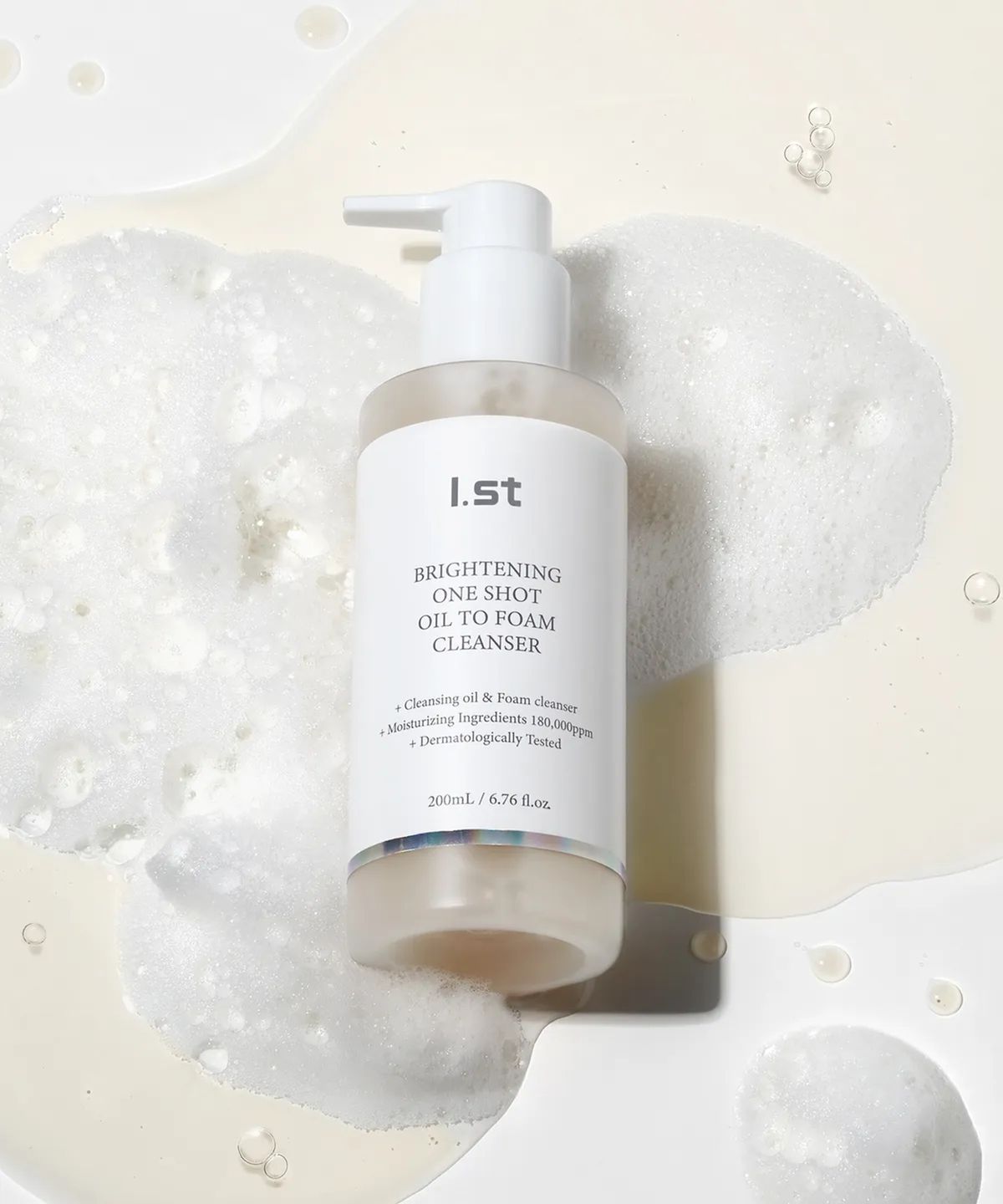 아이스트(I.ST) 브라이트닝 원샷 오일 투 폼 클렌저 200ml