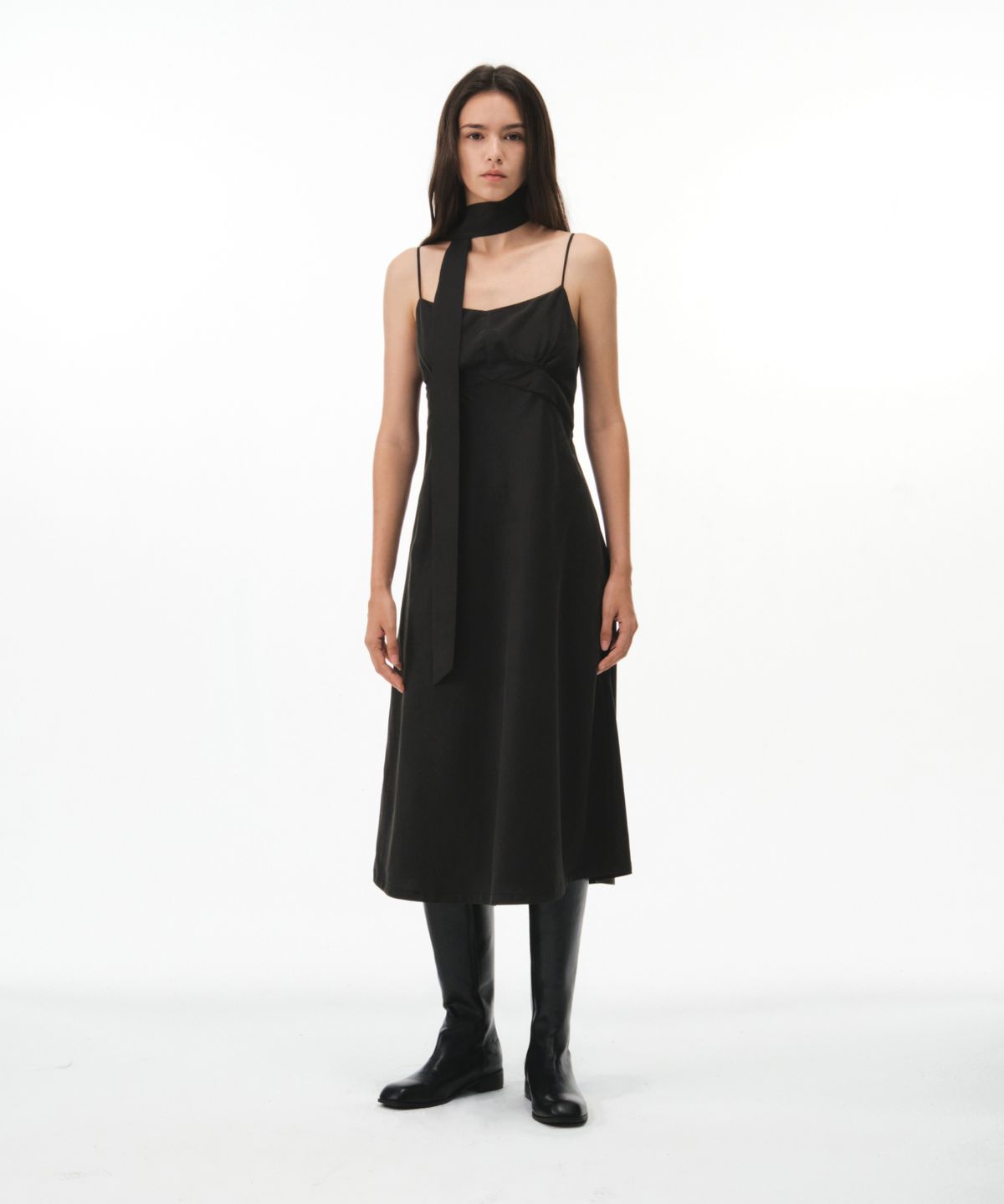 그로브(GROVE) MILOU MUFFLER ONE-PIECE (BLACK)