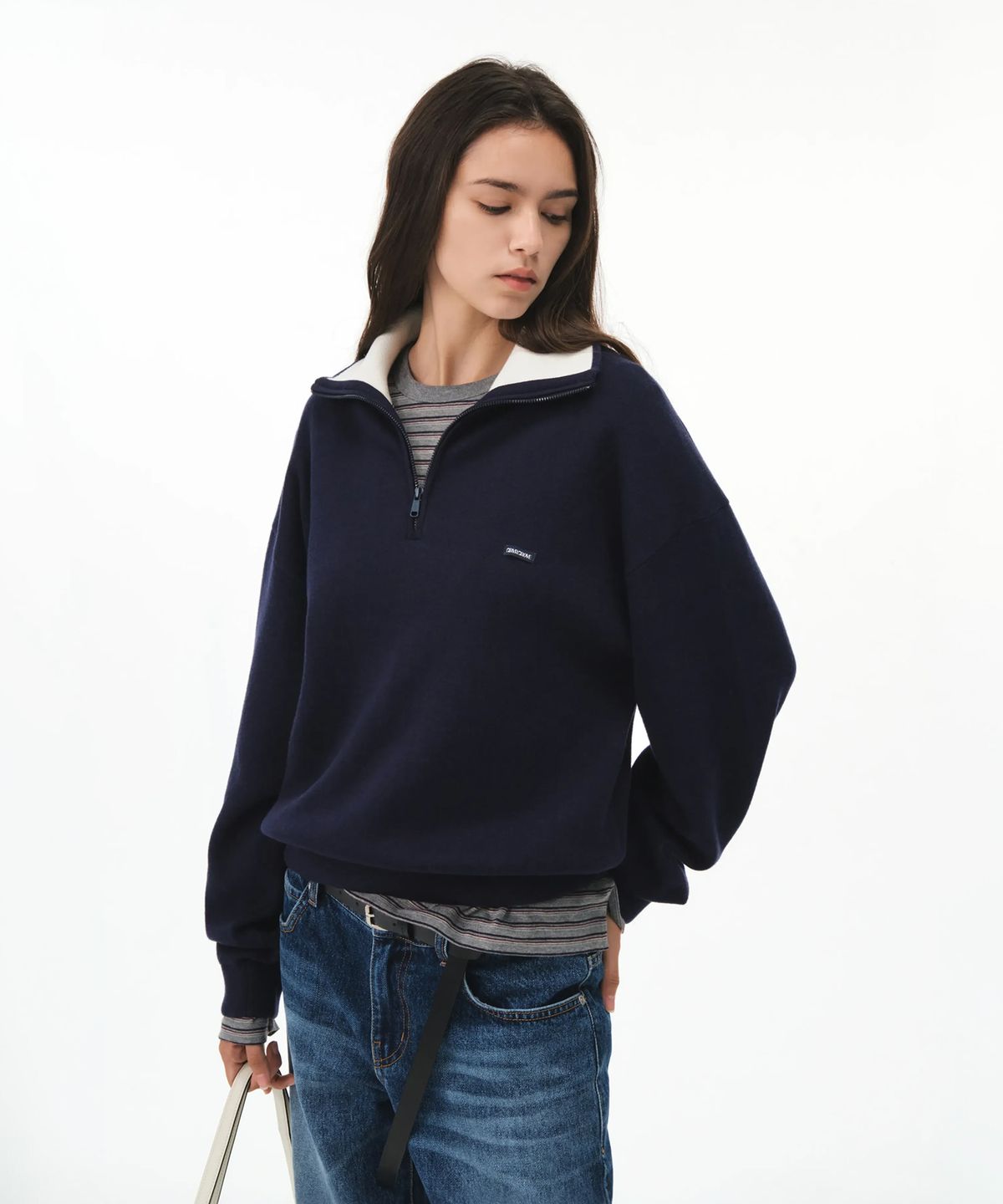 그로브(GROVE) DEVIN HALF ZIP-UP KNIT (NAVY)