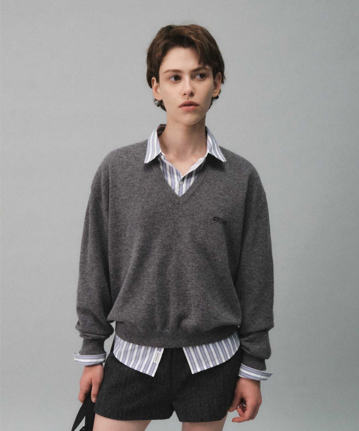 그로브(GROVE) 26FW MYLES V-NECK KNIT (MELANGE GRAY)