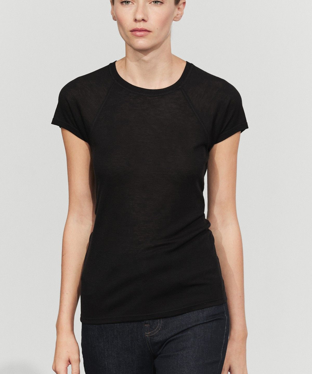 마시모두띠(MASSIMO DUTTI) 래글런 반팔 티셔츠