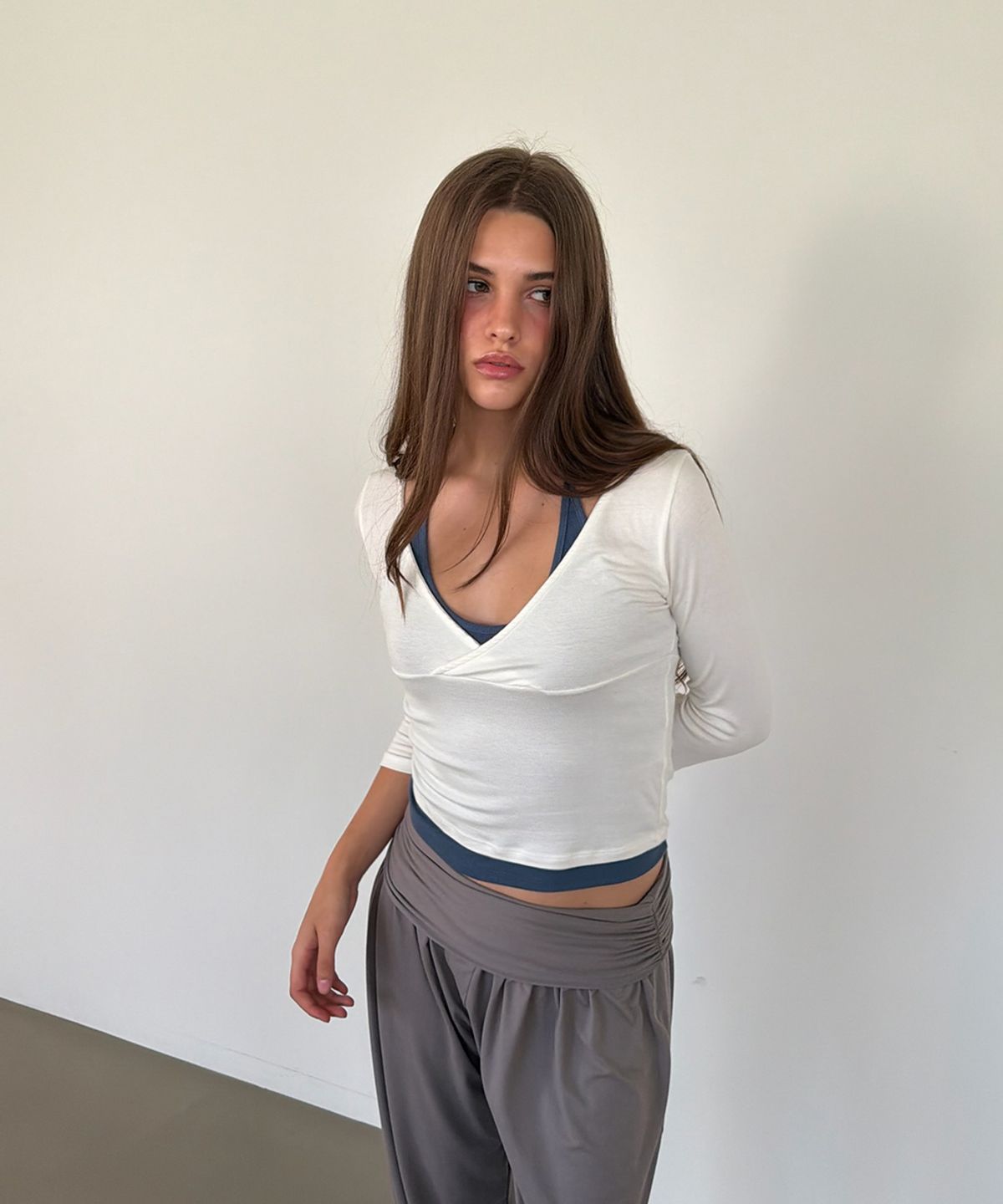 아수라(ASURA) 3/4 SLEEVES WRAP T (IVORY)